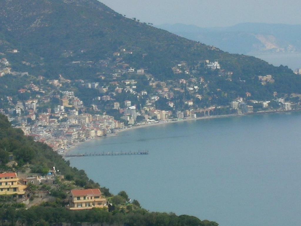 Il Nido Rifatto Bed and Breakfast Laigueglia Buitenkant foto